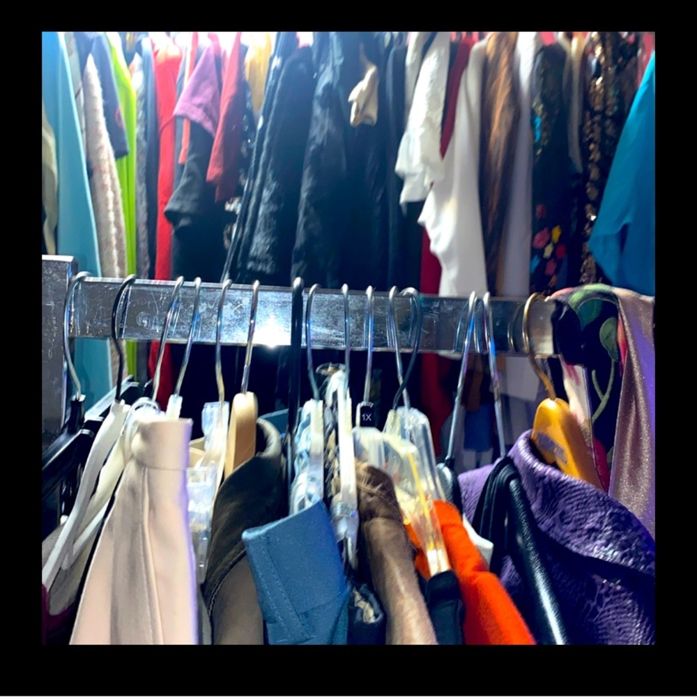 Resellers Womens, Mens or Kids Mixed Sizes Fast Pick Clothing 5 pound Lot